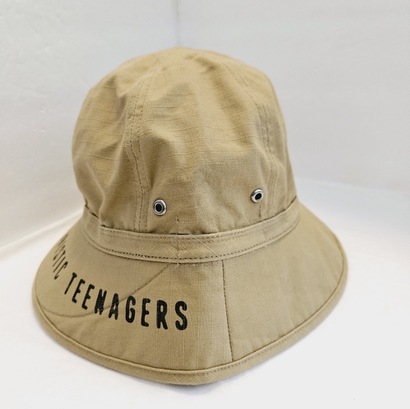 Human Made (STRM-CWBY) Rip Stop Round Bucket Men Sz M Khaki Cap/Hat - Picture 3 of 9